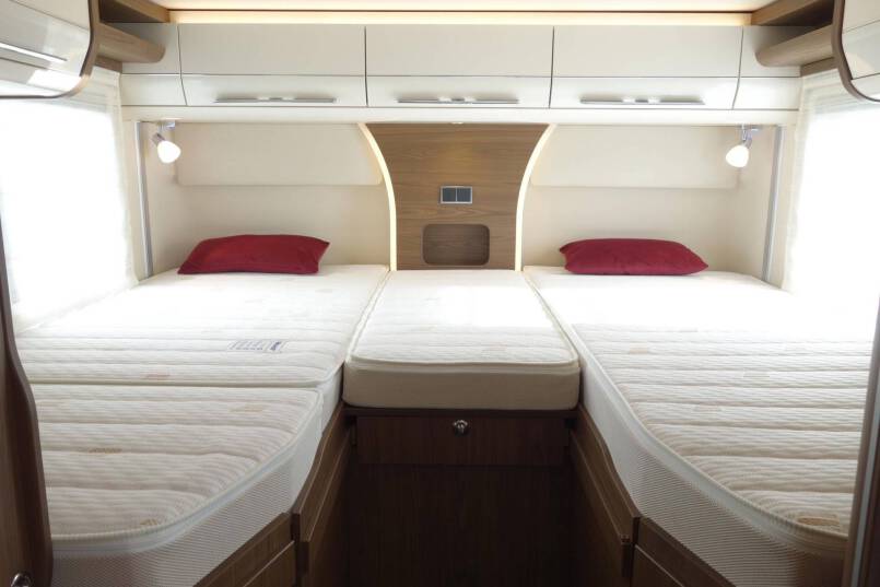 Hymer B 704 SL SupremeLine AUTOMAAT, 180 pk, 2 aparte bedden 29