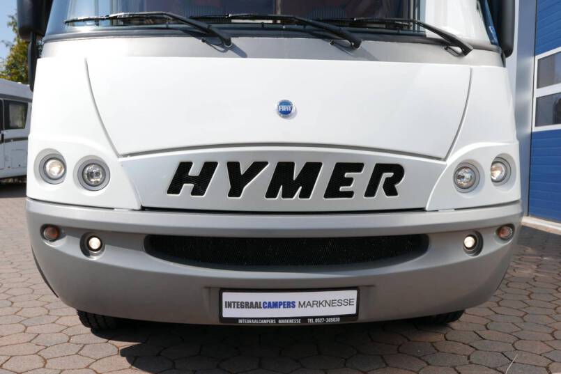 Hymer B 674 G L-zit, enkele bedden, bovenkastjes cabine, grote garage 6