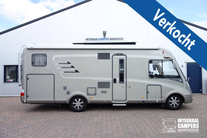 Hymer B 678 AUTOMAAT 3.0 177 pk Serra Grijs, bovenkastjes, 2 aparte bedden 0