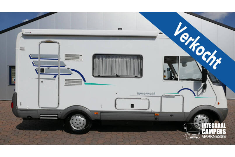 Hymer B 584 compacte 3 pers. met een ruime barzit indeling. 0