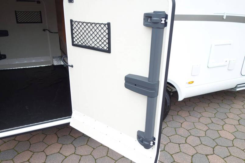 Hymer B 568 PL AUTOMAAT, PremiumLine, 2 aparte bedden, grote garage 9