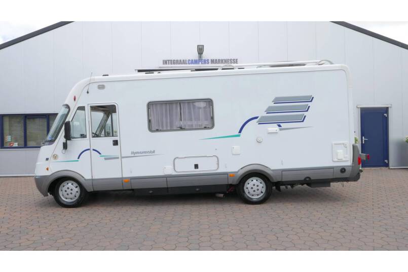Hymer B 654 AUTOMAAT, Frans bed, bovenkastjes, airco 2