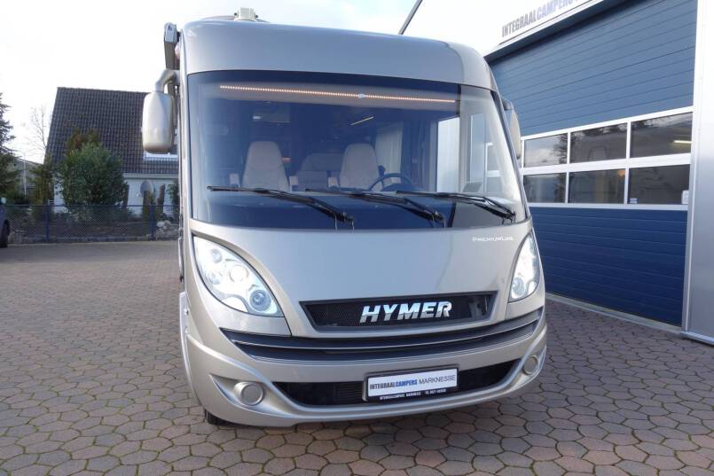 Hymer B 704 PL 3.0 177 pk PremiumLine, Serra Grijs, 2 aparte bedden 1