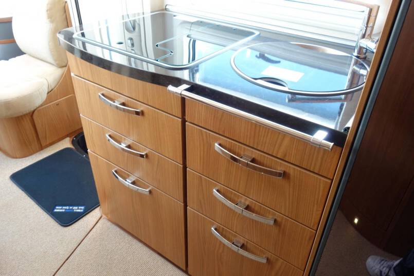 Hymer B 674 SL Star Edition 3.0 jet 177 PK AUTOMAAT, Champagne, 2 aparte bedden, 34
