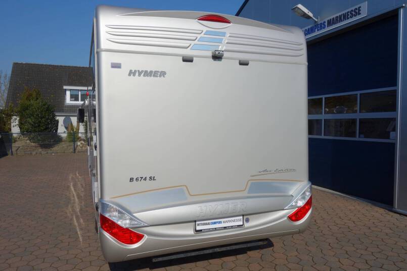 Hymer B 674 SL Star Edition 3.0 jet 177 PK AUTOMAAT, Champagne, 2 aparte bedden, 3