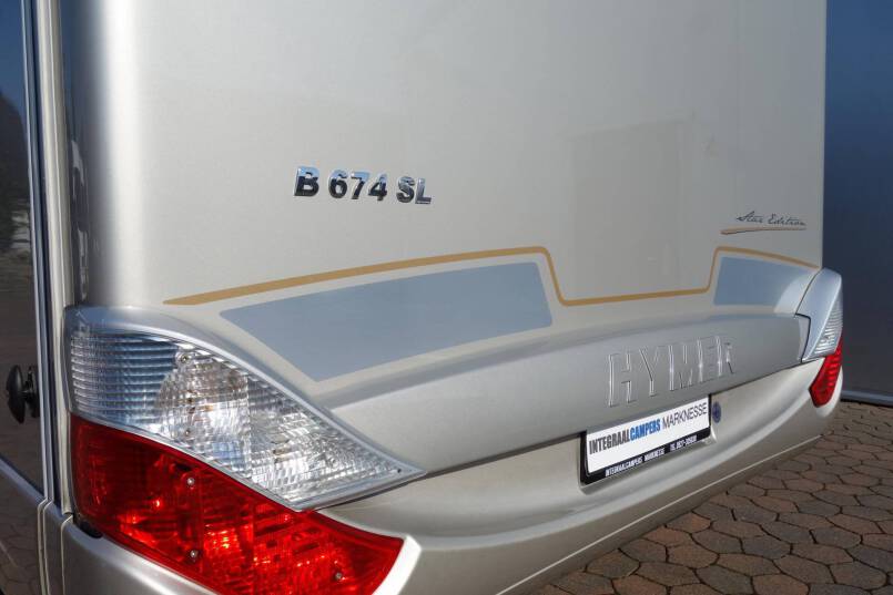Hymer B 674 SL Star Edition 3.0 jet 177 PK AUTOMAAT, Champagne, 2 aparte bedden, 7