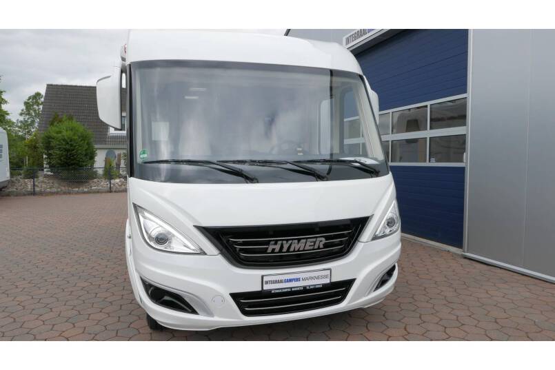 Hymer B 704 SL SupremeLine AUTOMAAT, 180 pk, 2 aparte bedden 1