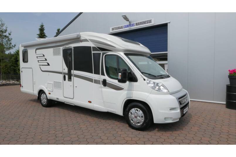 Hymer T 678 CL 3.0 AUTOMAAT 177 pk, 2 aparte bedden 4