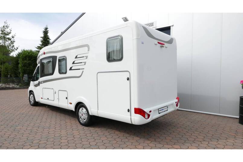 Hymer T 678 CL 3.0 AUTOMAAT 177 pk, 2 aparte bedden 5