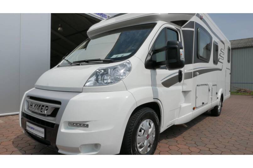 Hymer T 678 CL 3.0 AUTOMAAT 177 pk, 2 aparte bedden 6