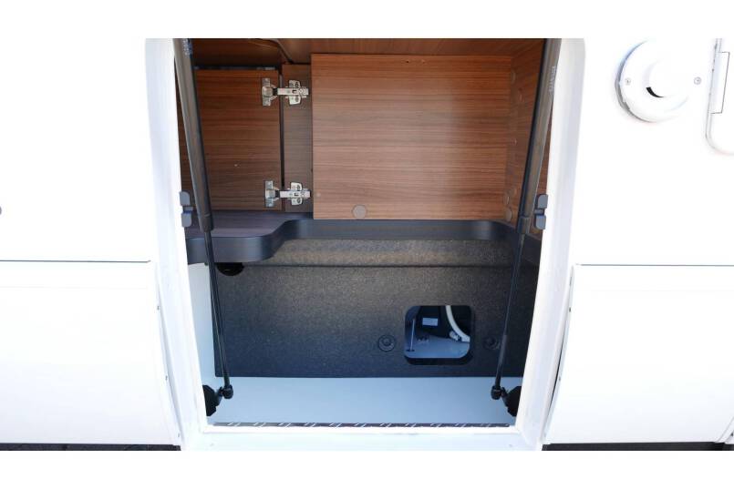 Hymer BMC I 580 9 G AUTOMAAT, 2 aparte bedden 15