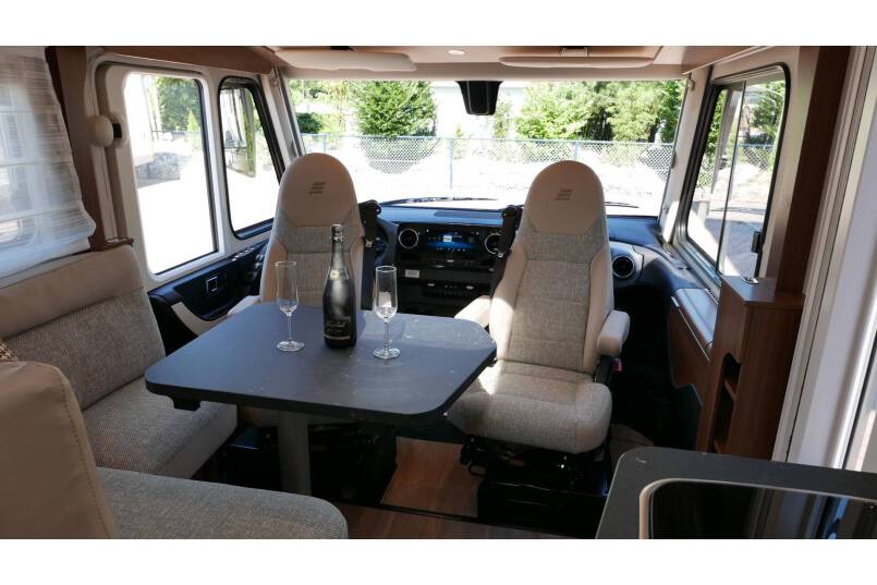 Hymer BMC I 580 9 G AUTOMAAT, 2 aparte bedden 23