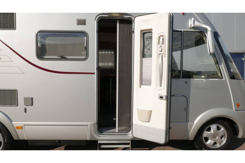 Hymer B 614 SL Elegance Zilver, grote garage, vol optie 15