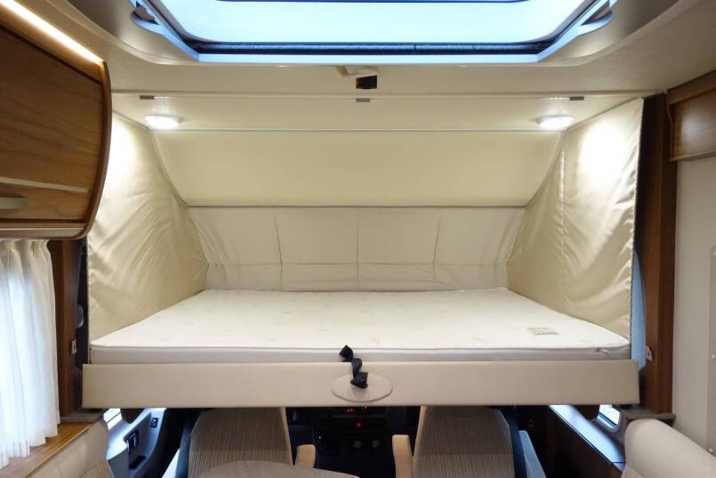 Hymer ML I 620 AUTOMAAT, 190 pk, 2 aparte bedden 38
