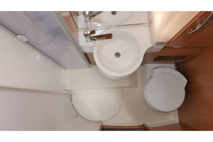 Hymer T 674 SL Star Edition, 2 aparte bedden, garage 30
