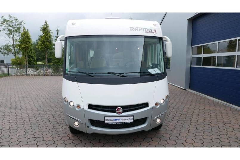 Rapido 9066 DF 150 pk, grote garage, 2 aparte bedden 1