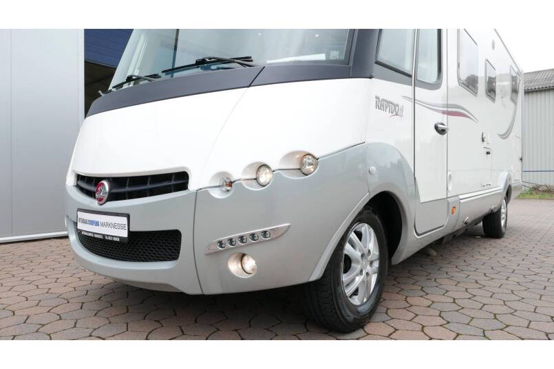 Rapido 9066 DF 150 pk, grote garage, 2 aparte bedden 6