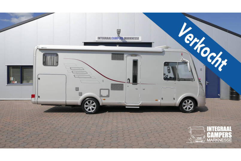 Hymer B 678 Hymer  B 678 3.0 158 pk | Champagne | Bovenkastjes cabine | 2 Aparte bedden 0