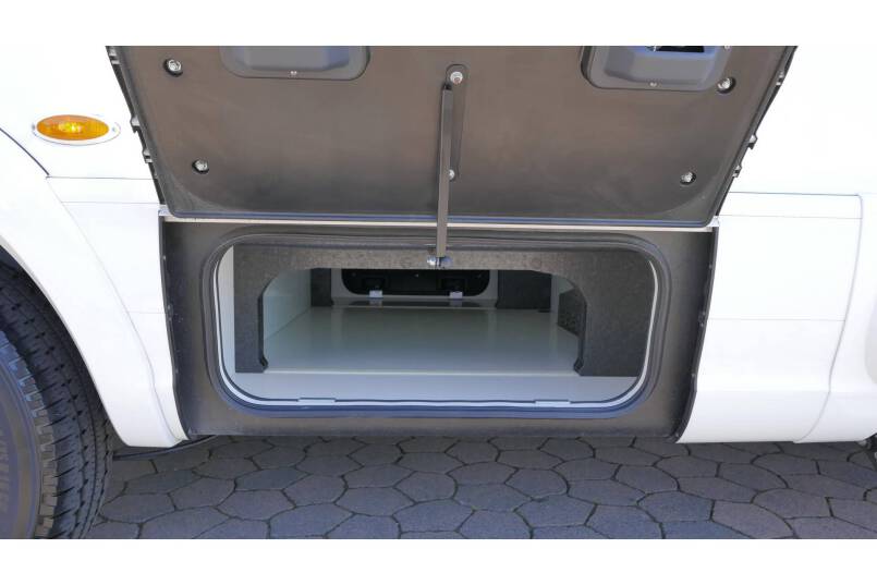 Hymer B 704 SL SupremeLine AUTOMAAT, 180 pk, 2 aparte bedden 9