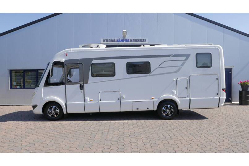 Hymer B 704 SL SupremeLine AUTOMAAT, 180 pk, 2 aparte bedden 3