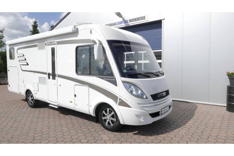 Hymer B 678 Experience AUTOMAAT, 180 pk, bovenkastjes 3