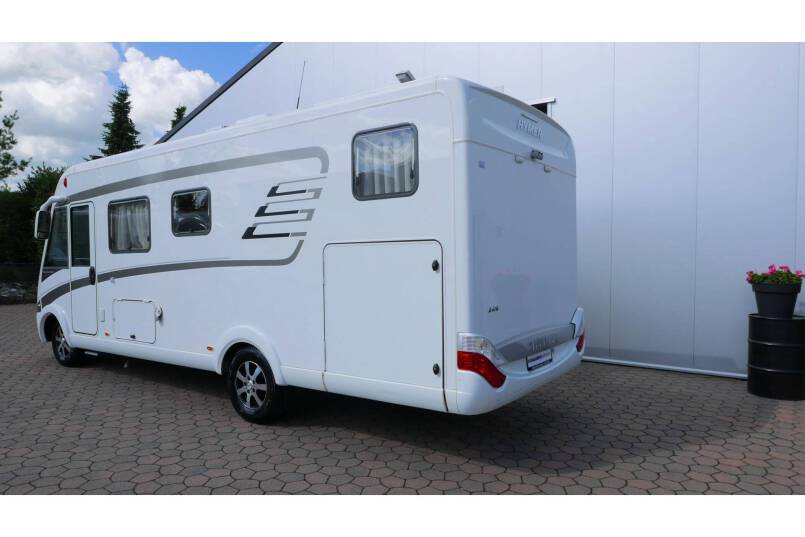 Hymer B 678 Experience AUTOMAAT, 180 pk, bovenkastjes 5