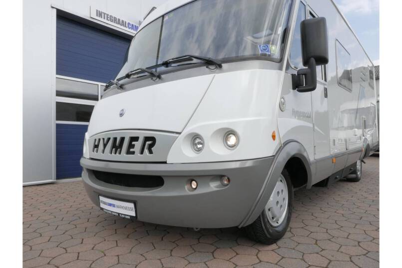 Hymer B 674 G L-zit, enkele bedden, grote garage 29