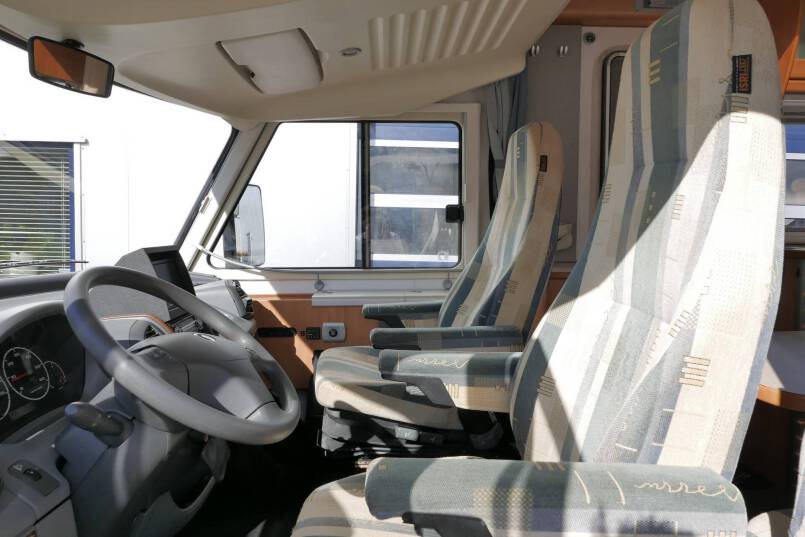 Hymer B 624 G L-zit, garage, zeldzame uitvoering 15