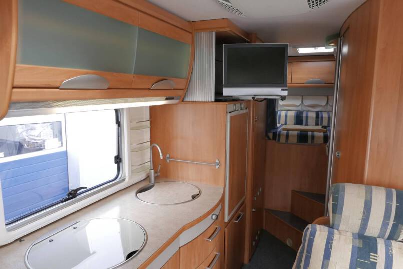 Hymer B 624 G L-zit, garage, zeldzame uitvoering 27
