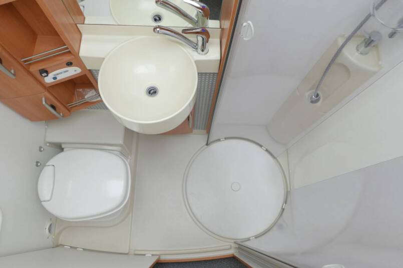 Hymer B 624 G L-zit, garage, zeldzame uitvoering 31
