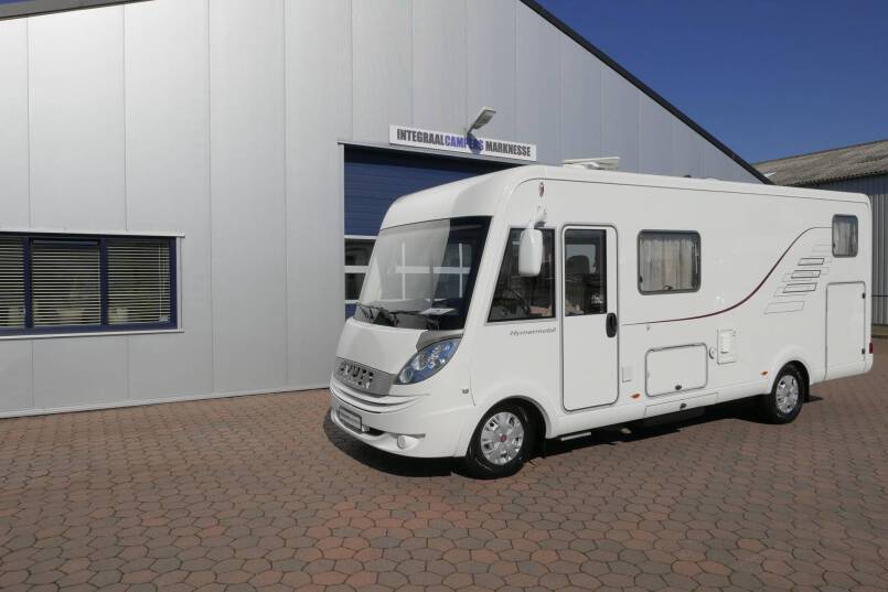 Hymer B 578 bovenkastjes, 3.0 177pk, lengte bedden 40