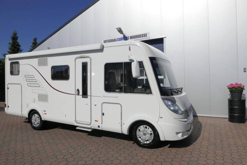 Hymer B 578 bovenkastjes, 3.0 177pk, lengte bedden 5