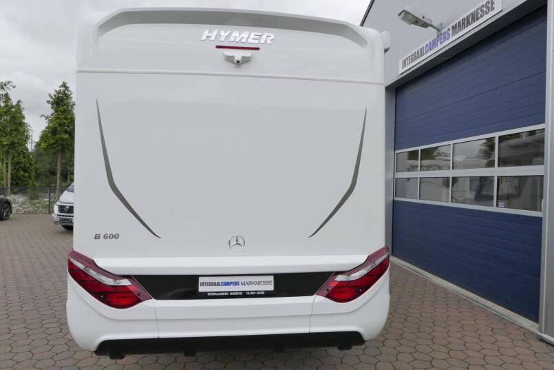 hymer BMC I 600 Mercedes Benz, AUTOMAAT, 2 aparte bedden 3