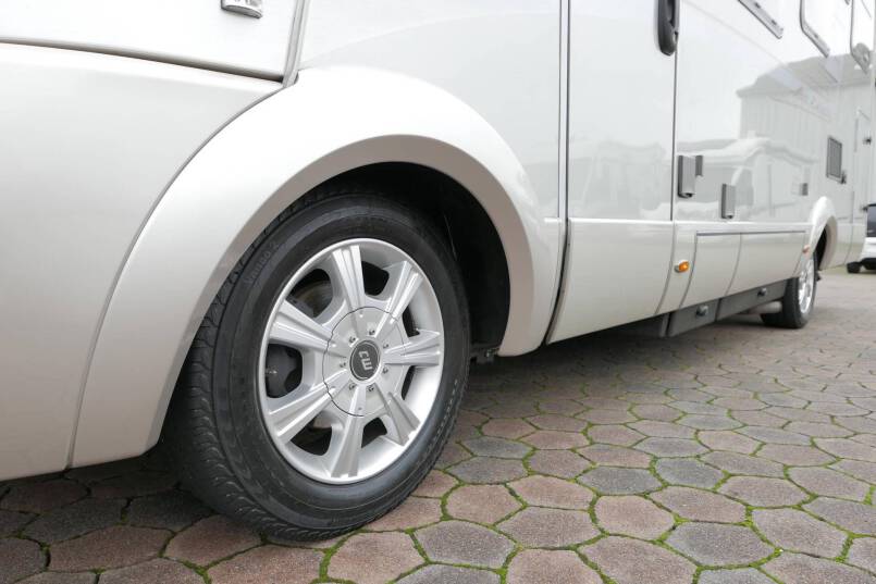 Hymer B 614 SL Star Edition Hymer  B 614 SL Star Edition 3.0 AUTOMAAT, VOL OPTIE 9