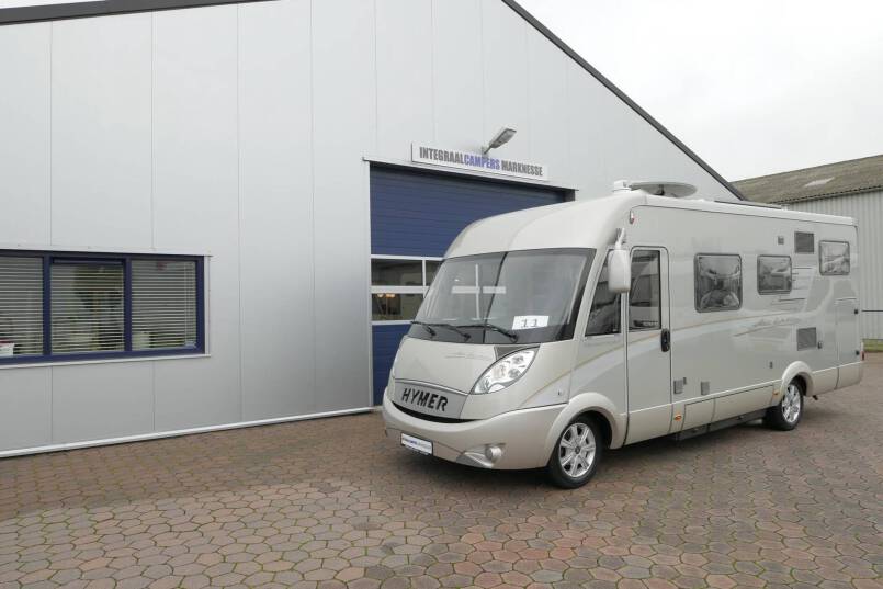 Hymer B 614 SL Star Edition Hymer  B 614 SL Star Edition 3.0 AUTOMAAT, VOL OPTIE 43