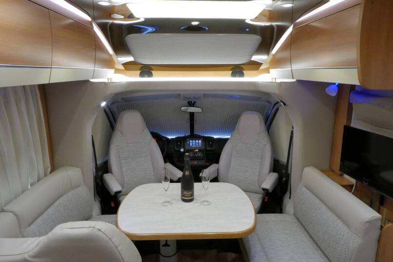 Hymer T 678 CL Hymer  T 678 CL AUTOMAAT, AL-KO Maxi, lengte bedden 17