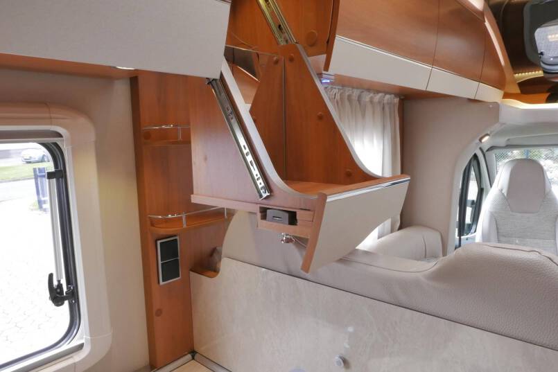 Hymer T 678 CL Hymer  T 678 CL AUTOMAAT, AL-KO Maxi, lengte bedden 29