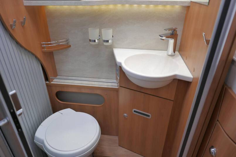 Hymer T 678 CL Hymer  T 678 CL AUTOMAAT, AL-KO Maxi, lengte bedden 34