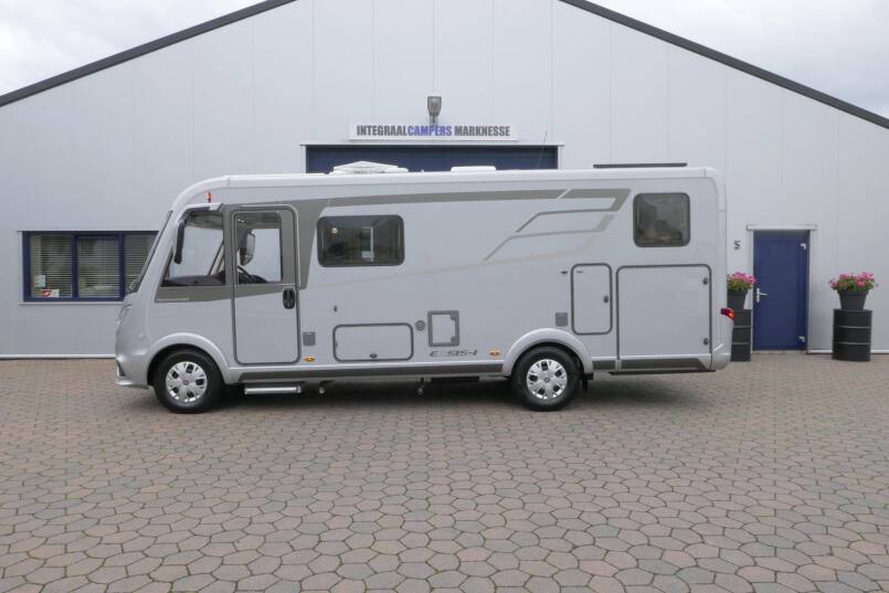 Hymer Exsis I 588 Crystal Zilver Hymer  Exsis I 588 Crystal Zilver AUTOMAAT, bovenkastjes, vol optie 2