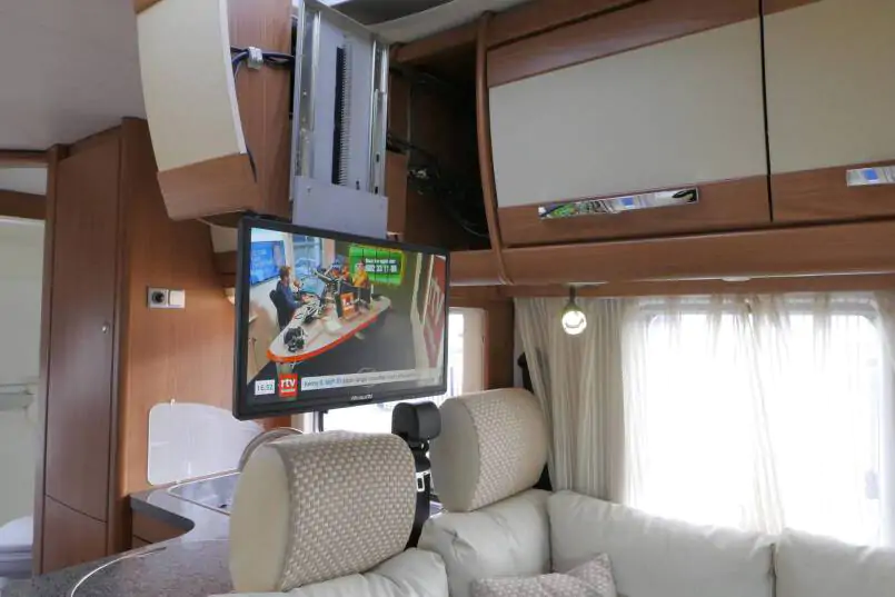 Hymer  T 654 SL Gold Edition  laag bed, incl. luchtvering 21