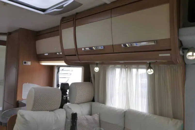 Hymer  T 654 SL Gold Edition  laag bed, incl. luchtvering 22