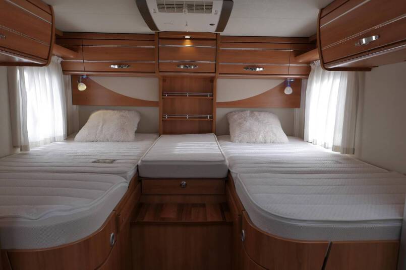 Hymer T 678 CL  AL-KO MAXI, 180pk, enkele bedden 29