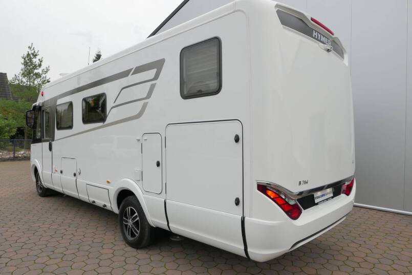 Hymer B-SL 704 SupremeLine 180 PK AUTOMAAT, LEVELSYSTEEM, enkele bedden 6