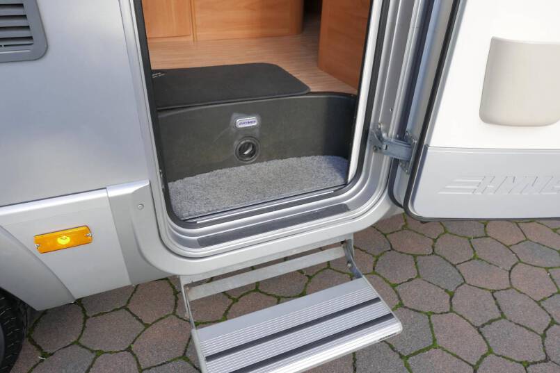 Hymer B 654 SL Elegance Zilver 3.0 158 pk, 15
