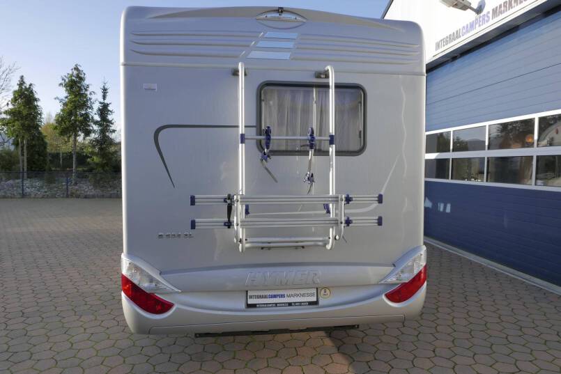 Hymer B 654 SL Elegance Zilver 3.0 158 pk, 4