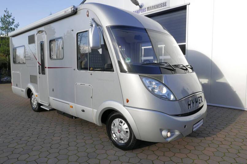Hymer B 654 SL Elegance Zilver 3.0 158 pk, 5