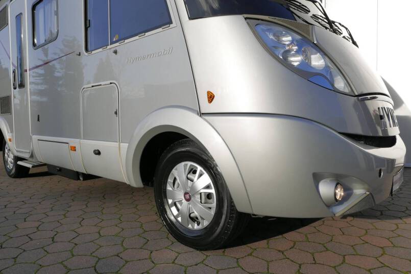 Hymer B 654 SL Elegance Zilver 3.0 158 pk, 8