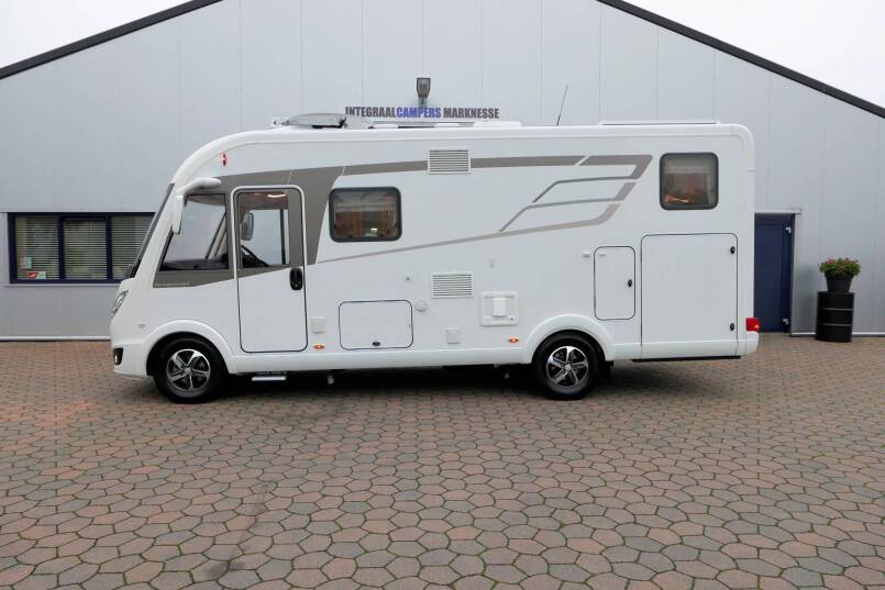 Hymer B 574 / 588 DynamicLine 180 PK AUTOMAAT, MAXI chassis, enkele bedden 2
