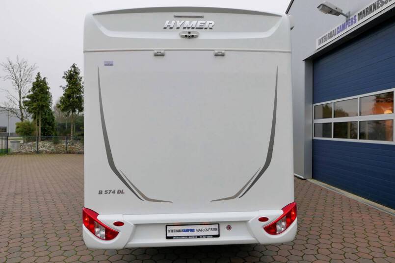 Hymer B 574 / 588 DynamicLine 180 PK AUTOMAAT, MAXI chassis, enkele bedden 3