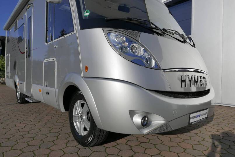 Hymer B 674 SL Élégance Zilver Hymer  B 674 SL Élégance Zilver  3.0 AUTOMAAT, enkele bedden 6
